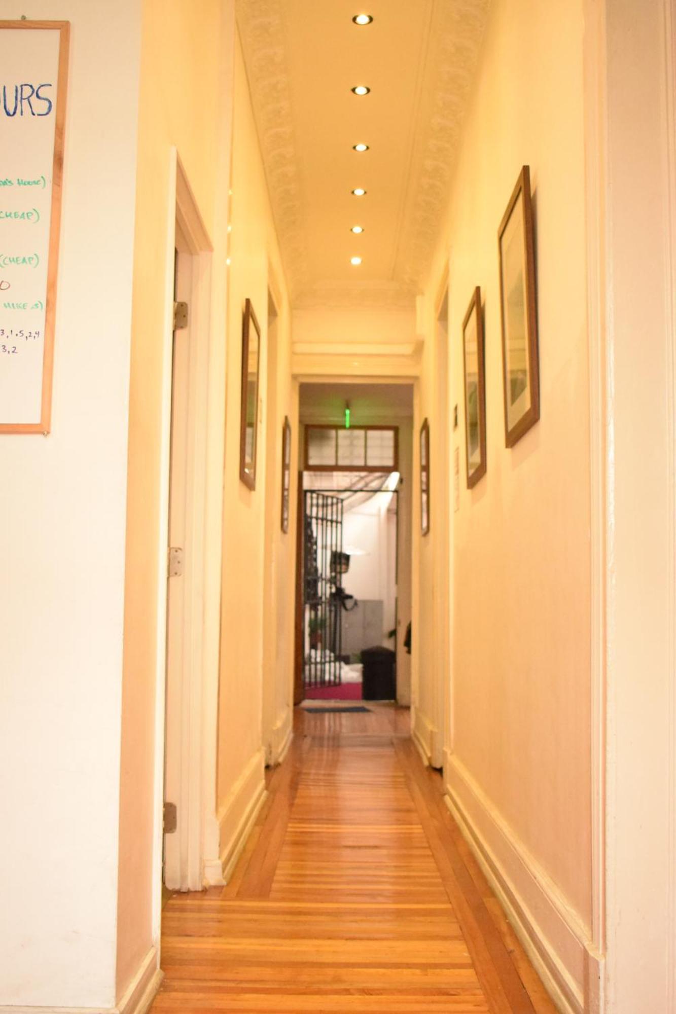 Casa Roble Hostal Boutique Santiago Luaran gambar
